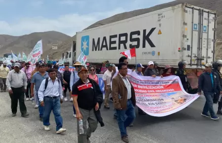 Agricultores protestaron por contaminacin del ro Santa