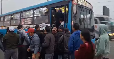 Inicia Paro de Transportistas