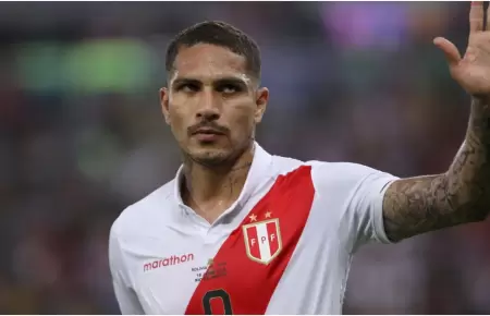 Paolo Guerrero le dijo adis a la Seleccin Peruana.