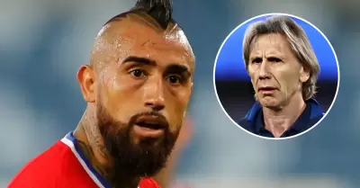 Arturo Vidal 'dispar' contra Ricardo Gareca.