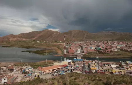 Bolivia anuncia militarizacin de su frontera