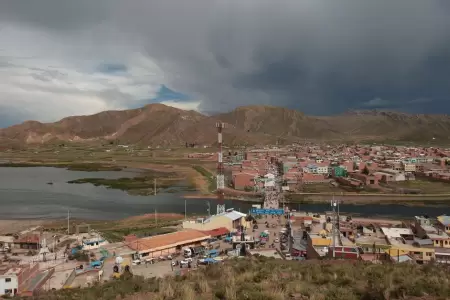 Bolivia anuncia militarizacin de su frontera