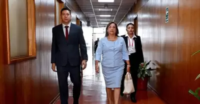 Dina Boluarte no ir a Fiscala