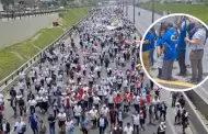 Paro transportista: Noble gesto! Vecinos regalan botellas de agua a manifestantes que marchan al Congreso