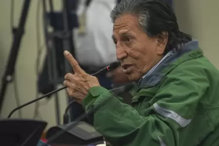 Alejandro Toledo interrumpe a Jos Domingo Prez