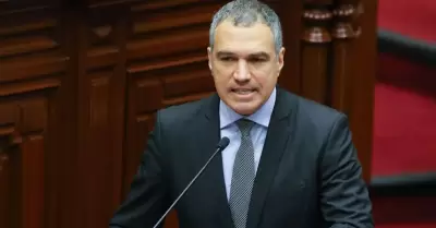 Salvador del Solar asegur que el cierre del Congreso en el 2019 es un tema cerr