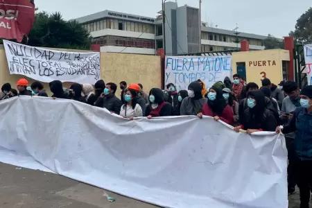 Denuncian actos de violencia contra estudiantes de la UNMSM.