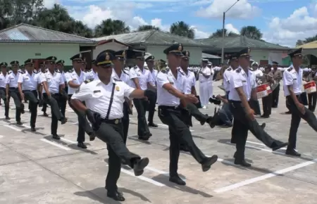 Fiscala investiga golpiza en escuela de la PNP