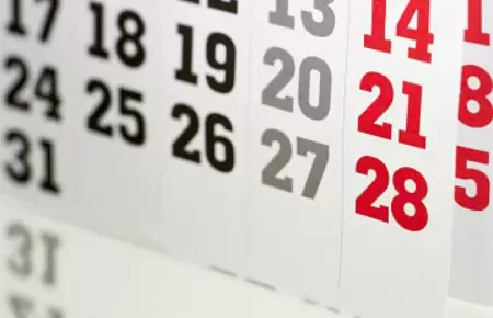 28 de octubre es feriado o da no laborable en Per?