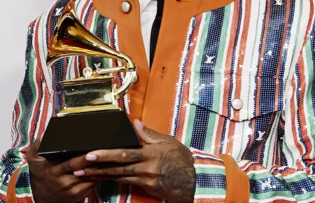 Este rapero se llev el Grammy a inicios de este 2024.