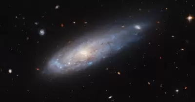 Galaxia Bala de can