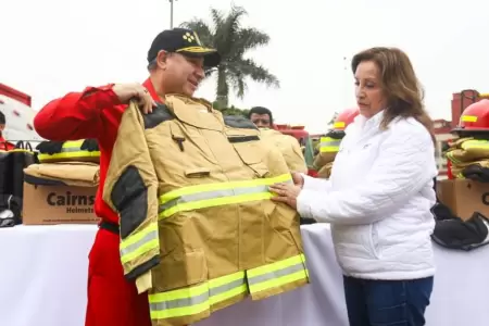 Cuerpo General de bomberos ordena el retiro de equipos entregados x el Gobierno.