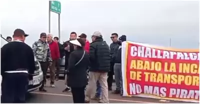 Bloquean frontera Per-Chile en protesta por ampliacin del penal Challapalca