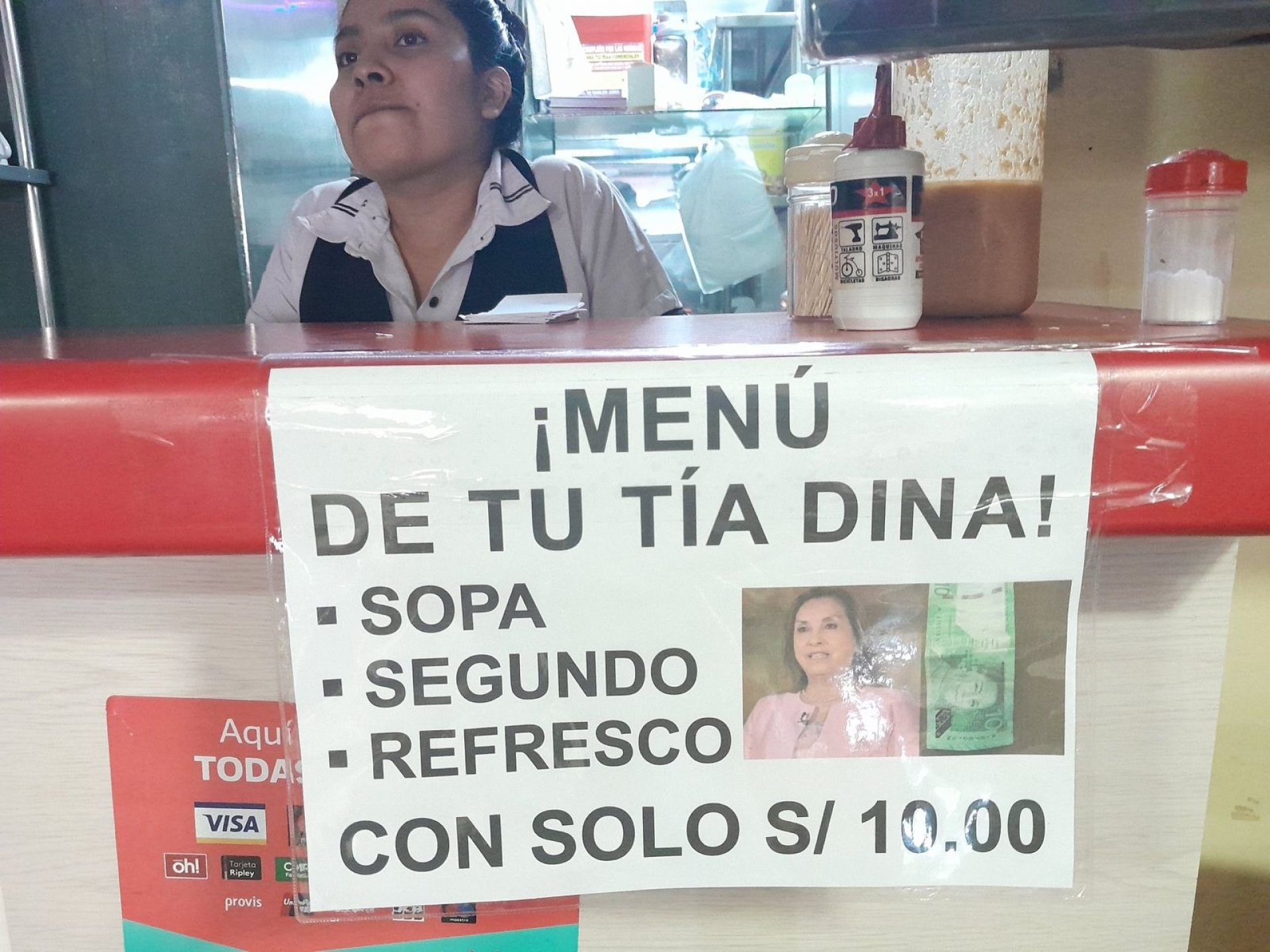 "¡Menú de tu tía Dina!": Restaurante ofrece sopa, plato de fondo y refresco a solo S/10