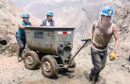 Mineros artesanales participarn de marchas durante APEC