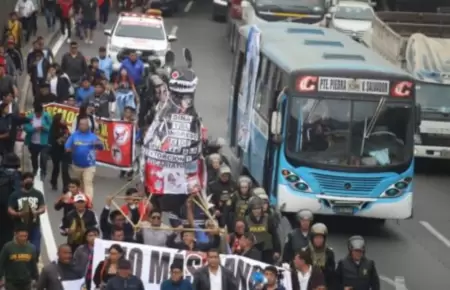 Segundo da de paro trasportista.