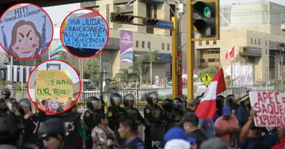 Protesta frente al Ministerio de Cultura