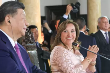 Dina Boluarte y Xi Jinping.