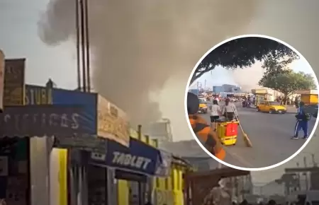 Reportan incendio en mercado.