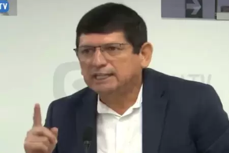 Agustn Lozano se defiende de la prisin preliminar que se le impuso en su contr