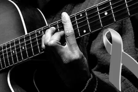 Fallece reconocido guitarrista peruano.