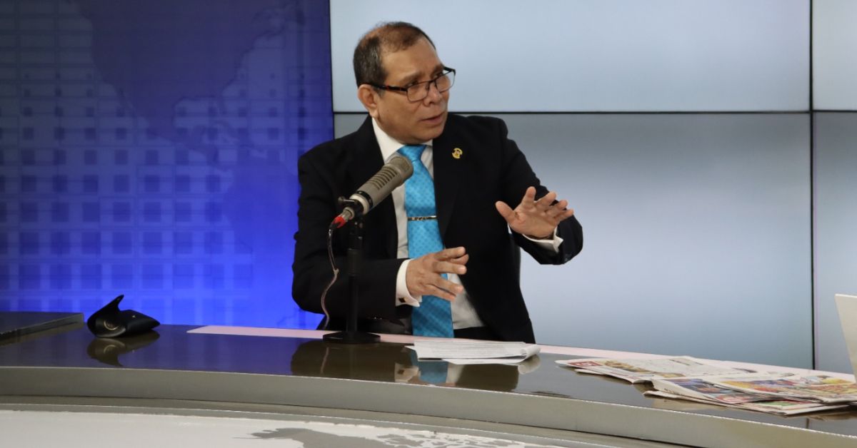 Javier Arévalo critica duración de juicios de militares: "Hay gente que está anciana y son inocentes"
