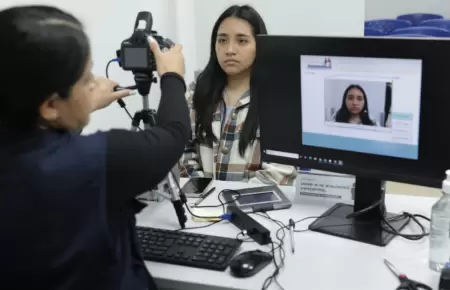 Peruanos en extranjero sern documentados para elecciones 2026