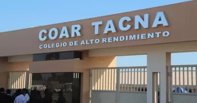 Roban calculadoras en COAR Tacna