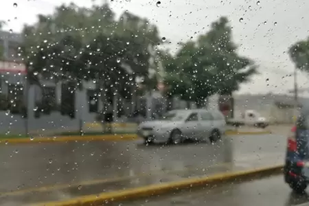 Senamhi advierte cada lluvias dispersas en Lima.