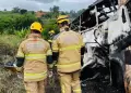 Trgico! Aparatoso accidente de trnsito entre bus y camin deja ms de 20 muertos