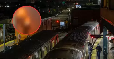 Le prenden fuego a mujer al interior del metro.