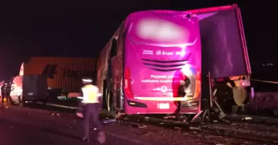 Accidente de autobs dej decenas de heridos en Veracruz.