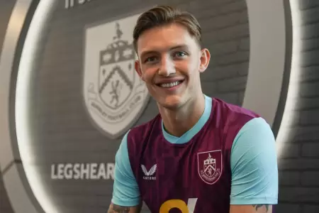 Oliver Sonne es nuevo jugador del Burnley.