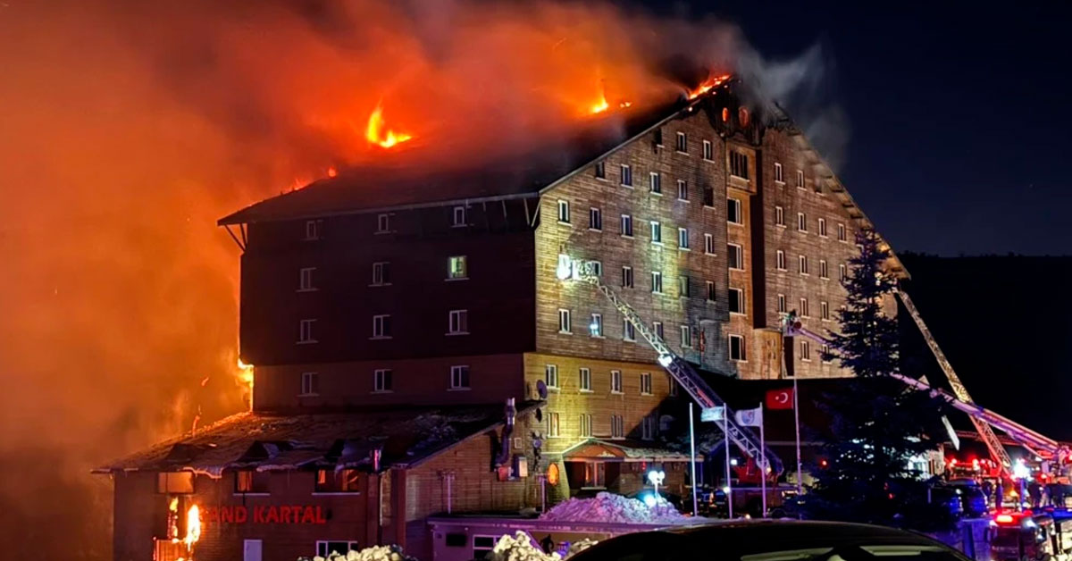 Incendio en hotel de una estación de esquí dejó decenas de fallecidos y más de 40 heridos
