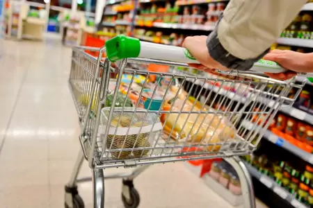 Cadena de supermercados anuncia cierre de sucursales.