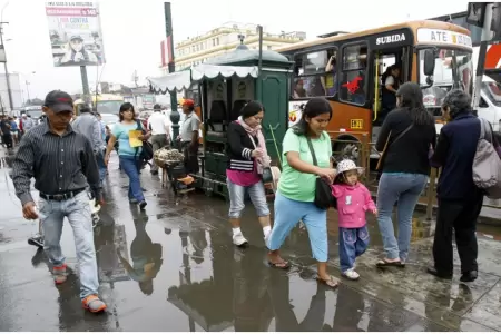 Intensas lluvias nocturnas en Lima y Callao