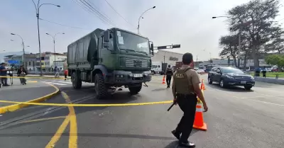 Hombre muere tras ser arrollado por portatropas del Ejrcito.