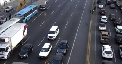 Cierre de puente peatonal Palmeras