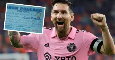 Hinchas organizan polladas para ver a Lionel Messi.