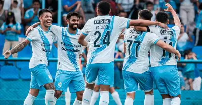 Sporting Cristal venci 2-1 a Universidad Catlica en la 'Tarde Celeste'.