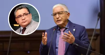 Hctor Acua apoya mocin de censura contra Santivez