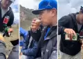 "Con eso conectas con los apus": Joven se hace viral por combinar chicha de jora con jager y brindar en Cusco.