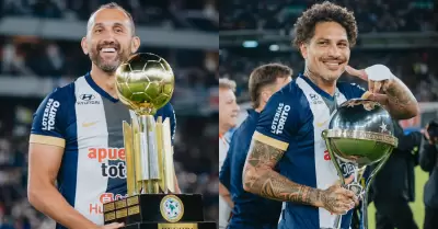 Hernn Barcos y Paolo Guerrero fueron homenajeados por LDU de Quito.