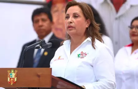 Dina Boluarte responde a detractores.