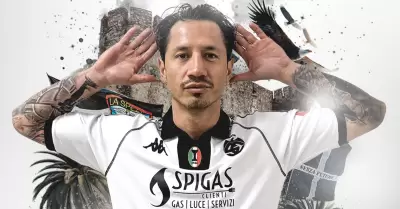 Gianluca Lapadula fich por Spezia hasta mediados del 2026.