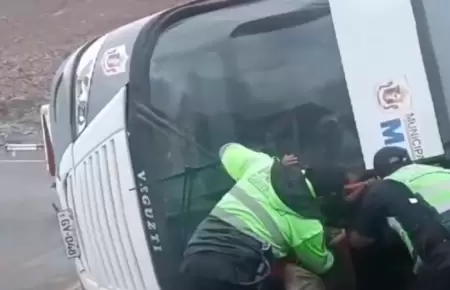 Bus de la Municipalidad de Marcona se volc y dej heridos.