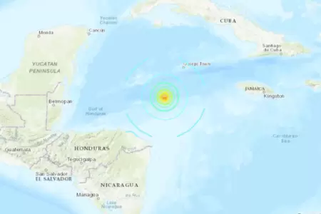 Sismo en mar del caribe activ alerta de Tsunami para Centroamrica.