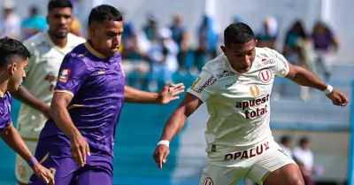 Universitario igual 1-1 con Comerciantes Unidos.