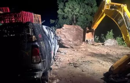 Derrumbe de rocas deja un muerto en La Libertad.