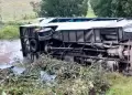 Tragedia en la carretera: Bus se sali de la va y se volc dejando un fallecido y ms de 20 heridos